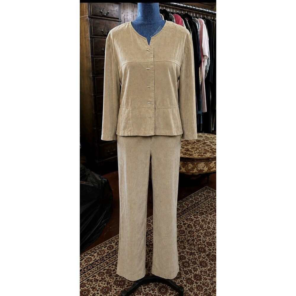 R&K Originals Size 16 Women’s Light Brown Faux Suede 2 Piece Pant Suit